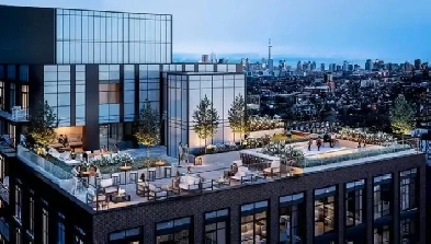 3 bedrooms 3 bath Toronto Image# 2
