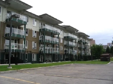 1 Bedroom Condo 5 Min from U of C, Sep 1, 7 Minutes to LRT in NW Image# 24