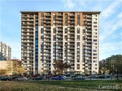 JARDIN WINDSOR 2 BEDROOM CONDO , GARAGE NEAR METRO BELL CENTRE ! Image# 3