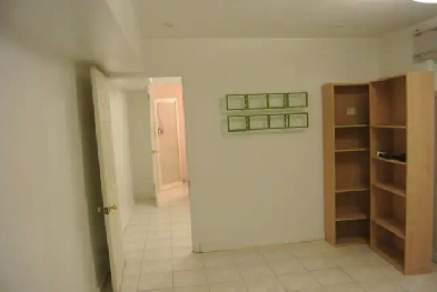 An apartment unit at Don Mills Rd. & Finch Ave. Image# 5