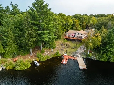 KNG Presents Updated 4 Season Lakehouse on Desired Big Gull Lake Image# 4
