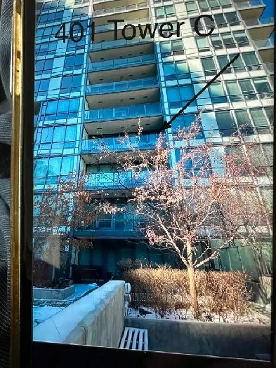 One bedroom fully furnished at Waterfront (Eau Claire area) Image# 2