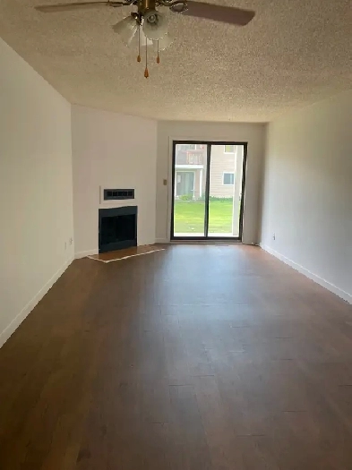 2 bedroom condo for rent in Regina, with brand new appliances Image# 4
