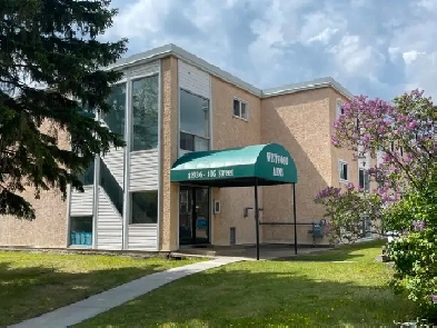 Next to NAIT 1 and 2 BD Apartment - 11926 105 St Image# 3