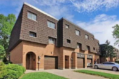 3 Beds 2 Baths Townhouse Image# 4