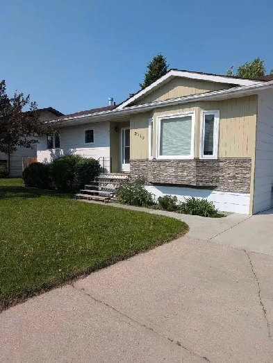 1300 sqft single family bungalow Image# 6