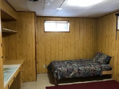 1-Bed Basement Suite - 5-min Walk to Westbrook Mall and LRT, SW Image# 6