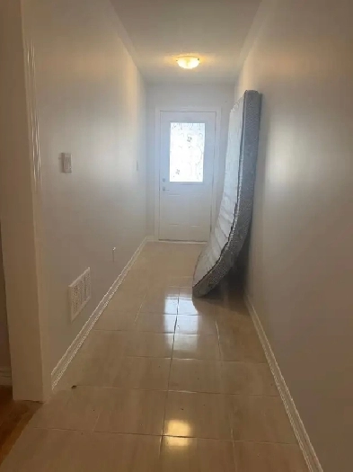 1 Bedroom Legal basement with separate entrance  available Image# 7