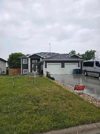 Duplex half for sale Image# 2