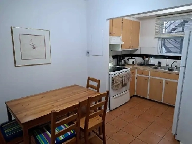 Métro Jean-Talon 4 et demi tout inclus Image# 1