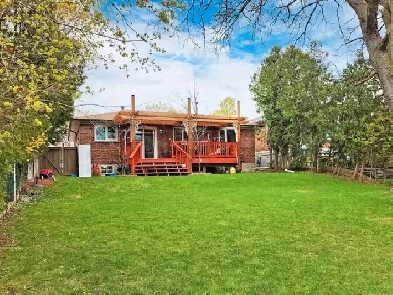 MAIN FLOOR ROOM AVAILABLE FOR TWO PERSONS Image# 1