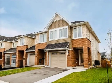 3 bedrooms 3 bathrooms West end Kingston Image# 3