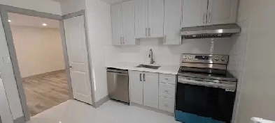 Totally renovated one bedroom unit Image# 5