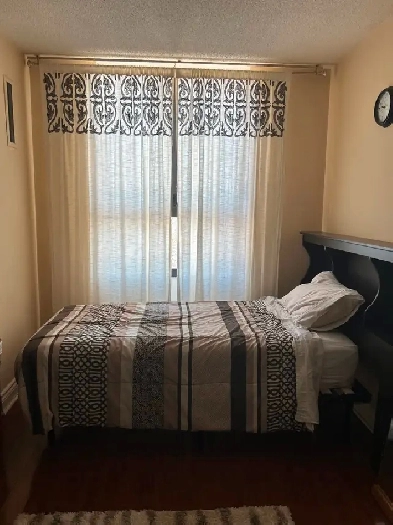 Furnished room for rent / female only Image# 2