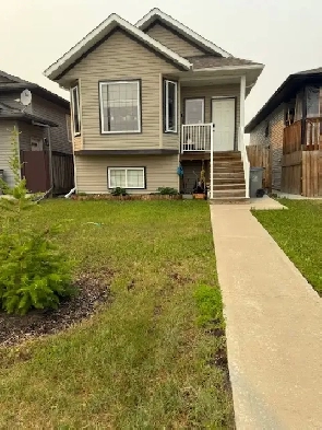 Beautiful, Modern 3 bedroom duplex for rent Image# 1