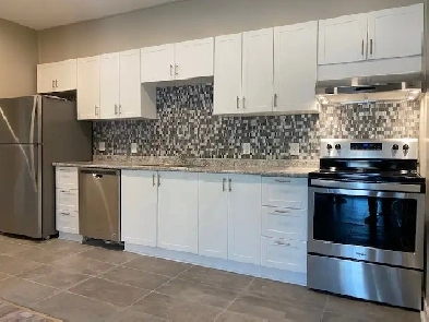 TWO BEDROOM APARTMENT WITH DISHWASHER AND EN-SUITE LAUNDRY Image# 1