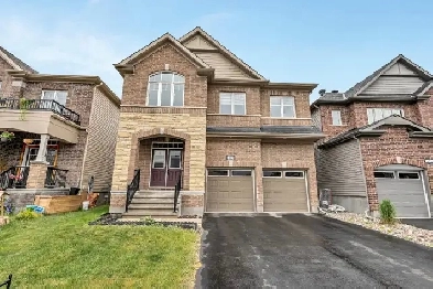 MAGAZINE WORTHY 4/BED 5/BATH UPGRADED HOME IN STITTSVILLE! Image# 3