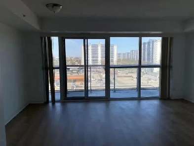 Spacious 1-Bedroom Den Condo in Scarborough Image# 8