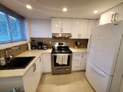 Fully renovated 3 1/2 in Cote Saint Luc Image# 9