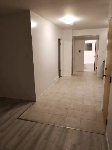 Beautiful 2 Bedroom Apartment in quiet building 3069605282 Image# 2