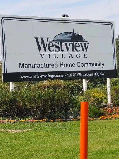 $175,000 MANUFACTURED  HOME FOR SALE 3 BEDROOM 2 BATHROOM Image# 1