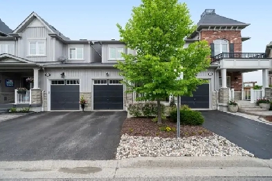 30 Lambdon Way, Brooklin Image# 12
