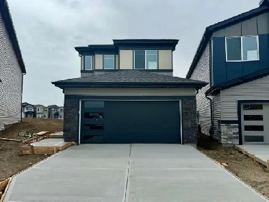 Maple Crest 4 Bed 3 Bath Dbl Garage Upper Suite Edmonton Image# 3