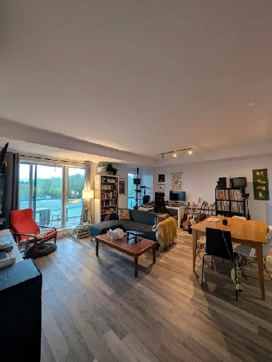 Grand 3 1/2 neuf, Ste-Foy, Quartier QB - Pour 1er juillet Image# 3
