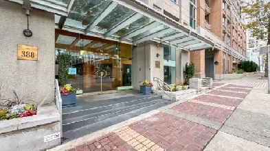 Live Comfortably at 388 Drake Street Image# 5