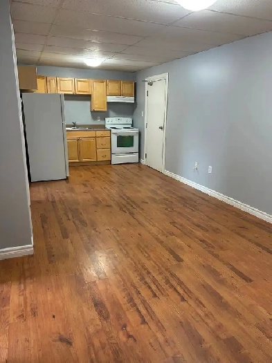2 bedroom apt, Petitcodiac area, heat,hydro, hot water inc Image# 7
