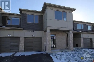 Townhouse for rent in Richmond- Ottawa Image# 1