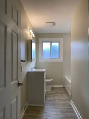 THREE BEDROOM APARTMENT CENTRAL LOCATION Image# 1