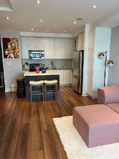 I bedroom   den | sublet Image# 3