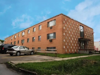 Prince Randolph Apartments - 1 Bed 1 Bath Apartment for Rent Image# 4