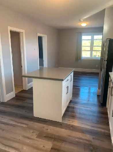 GORGEOUS TWO BEDROOM- ALL INCLUSIVE Image# 14