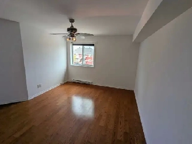 A Louer Condo for rent Image# 7