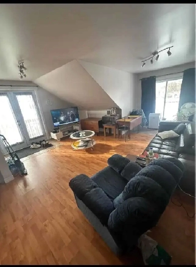 3/12 a louer situé a venise en quebec Image# 8