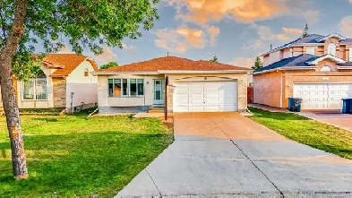Bungalow For Sale in Maples ! Image# 10