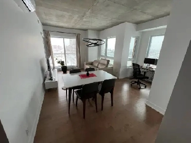 Condo à louer - 4 1/2 - 2 chambres   1 SDB   1 garage   électros Image# 1