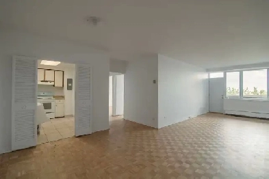 961 square foot 2-bedroom apartment in Outremont - ID 3798 Image# 3