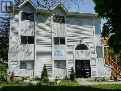 STUDENT RENTAL Private Room SUBLET Jun-Aug, Close to WLU, UW Image# 4
