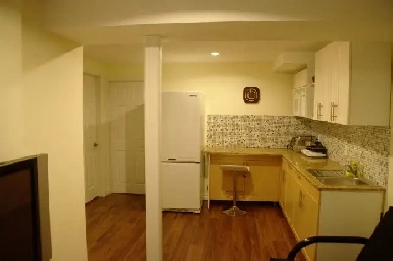 Furnished room in basemnt apt, close to bus,college,RVH,Nofrills Image# 1