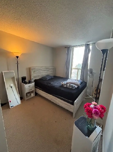 Private Room   Study Room for rent in $900 (all inclusive) Image# 3