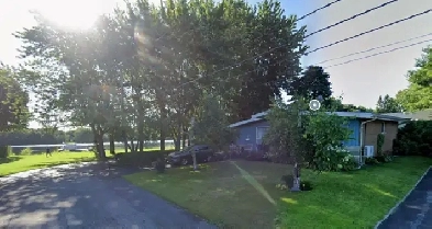 Maison à louer avec accès et vue sur la rivière Richelieu Image# 3
