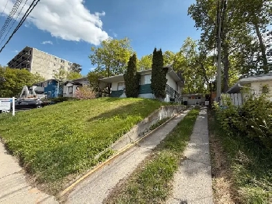 50x150FT MCG ZONING IN BANKVIEW $835,000 Image# 1