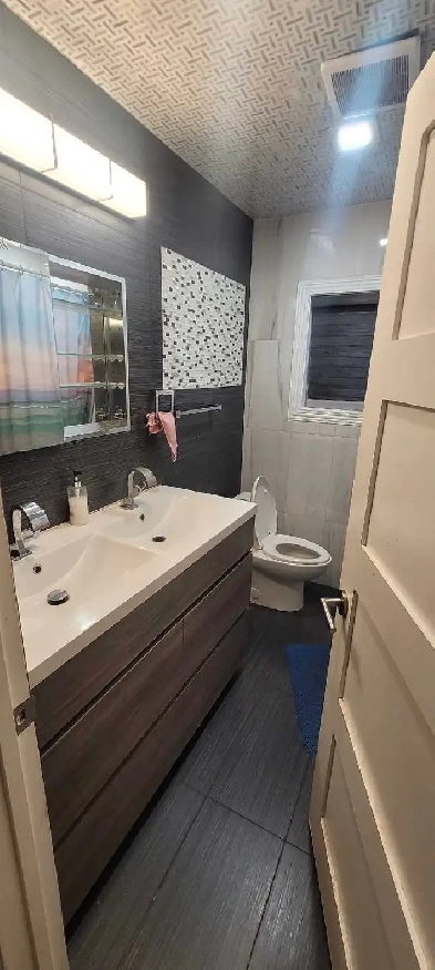 room for rent Image# 4