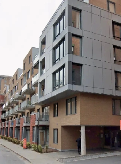 Newly Renovated 1-Bedroom Condo – Downtown Montreal Image# 1