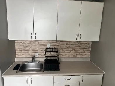 All inclusive 1 bedroom for rent in Oshawa for $1500 Image# 1