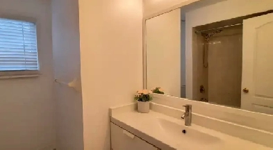 Furnished room. Vaughan Mills. Rutherford/Jane/Hwy400 Image# 2