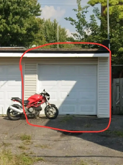 Garage for rent in Lachine $250 Image# 3